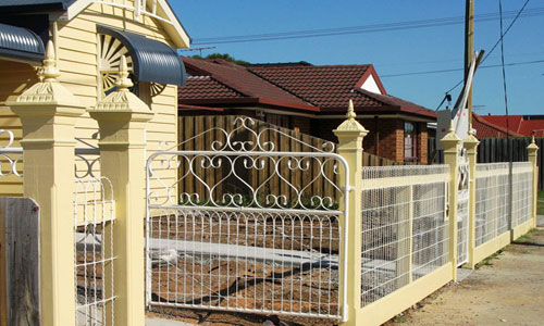 Woven wire gates
